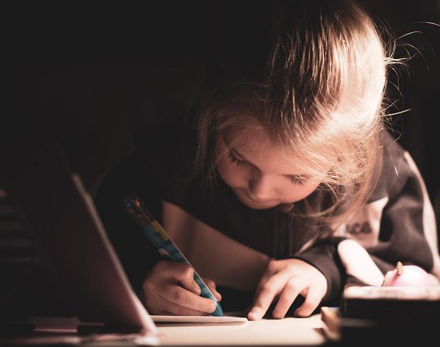 runjumpjive's tweet photo. Super excited that my online Story Club starts on Monday. Looking fwd 2 working with some aspiring young authors https://t.co/kugKQJmoaI ✍️📚🖊️#writing #youngwriters #fiction #stories #writingcommunity #creative #literacy #creativewriting #writingskills #learningtowrite #funstuff https://t.co/ruissXaYwS