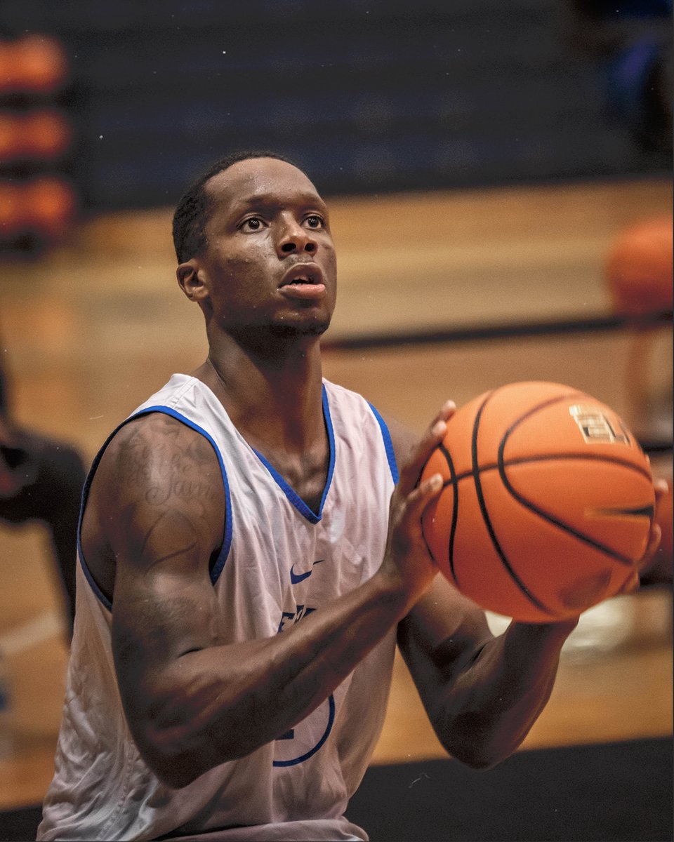 DePaul Basketball tweet media