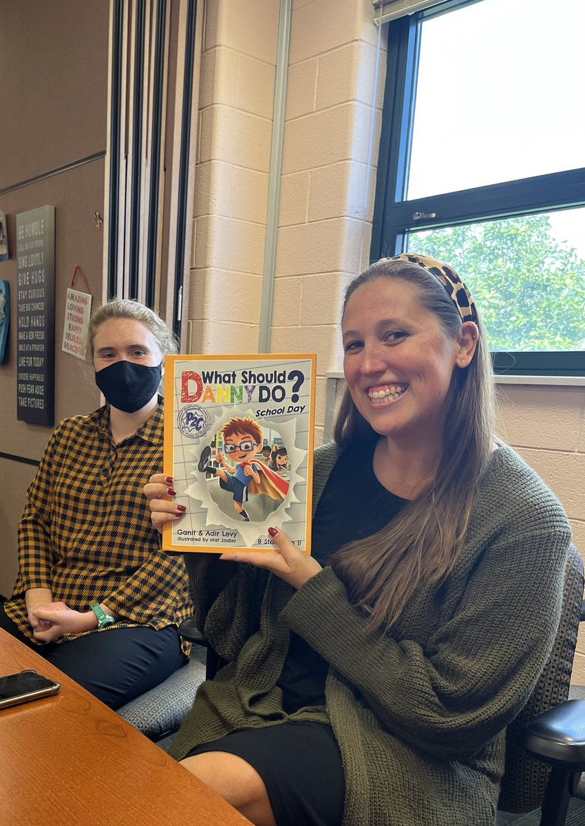 melandyk's tweet photo. Fostering the love of reading by sharing our favorite books during PLCs @MtView07836 @MountOliveTSD @mrobinson322 @ZywickiR https://t.co/OB0JninsVN