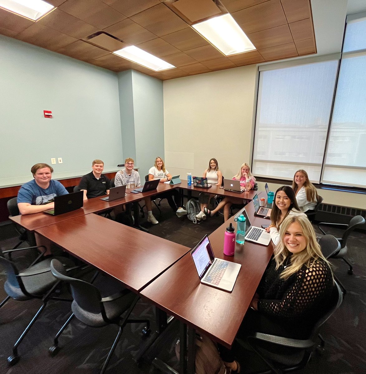 POV: you’re a VP interviewing AMA members for director positions…😎

Everyone who had director interviews yesterday did a great job! For everyone who has their interviews tonight from 5:30-8:00, good luck! 🫵 

#ama #marketing #cob #uwec #collegeofbusiness