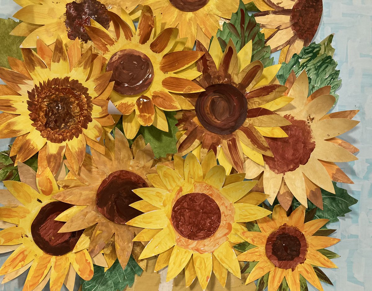 west_mojo's tweet photo. Glorious Van Gogh inspired sunflowers by Abermill Care Home @HC_One in #abertridwr On display at @PontyMuseum 21-27 Sept as part of our exhibitions for the National Day of Arts in Care Homes β€οΈπ»
https://t.co/HP11rAUslh
https://t.co/jLMG15mOOD
#aich2022 #creativemojo https://t.co/i5lCRElhtT