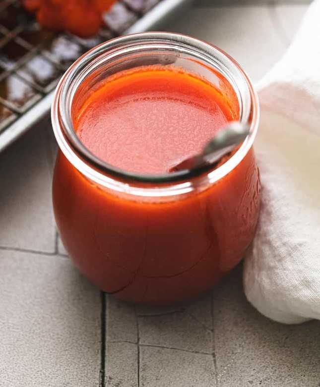 30_MinuteChef's tweet photo. Homemade Buffalo Sauce
If you love buffalo sauce but can’t find the one that you like in the shops then why not try making your own Homemade Buffalo Sauce then?
Recipe: https://t.co/iSs0hcD0Ck
#buffalosauce #homemadebuffalosauce #hotwingssauce #frankiessauce #easysaucerecipe https://t.co/8B7q5kIM6T