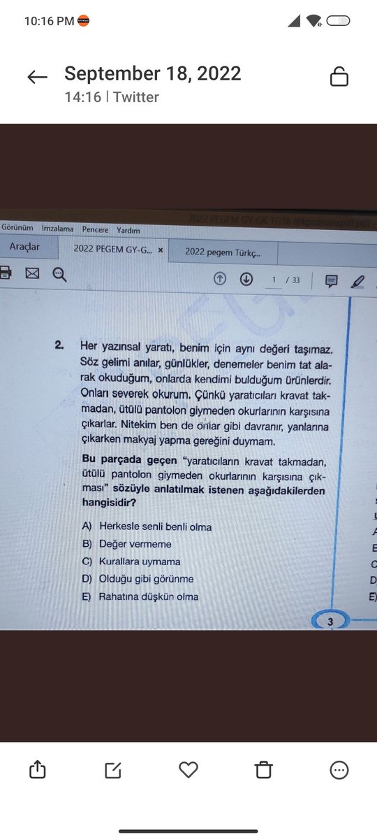 remembermynameu's tweet photo. Ekran görüntüsü tarihî ortada saat ortada  sorular daha açıklamadan soruyu paylaştılar şıklar farklı soruyu paylaşan hesap paylaşımı sildi . Benim sınavım iyi geçti ilk defa kpss ye 7 ay çalışarak girdim eğer yine şaibe varsa iptal edilsin  #kpss2022iptaledilsin https://t.co/9tgkMN0uU3