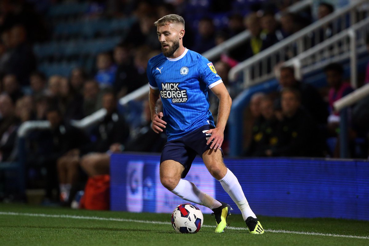 theposh's tweet photo. Great to see @Danielbutler26 back out on the pitch 🤩

#pufc https://t.co/nNb2tWEVC0