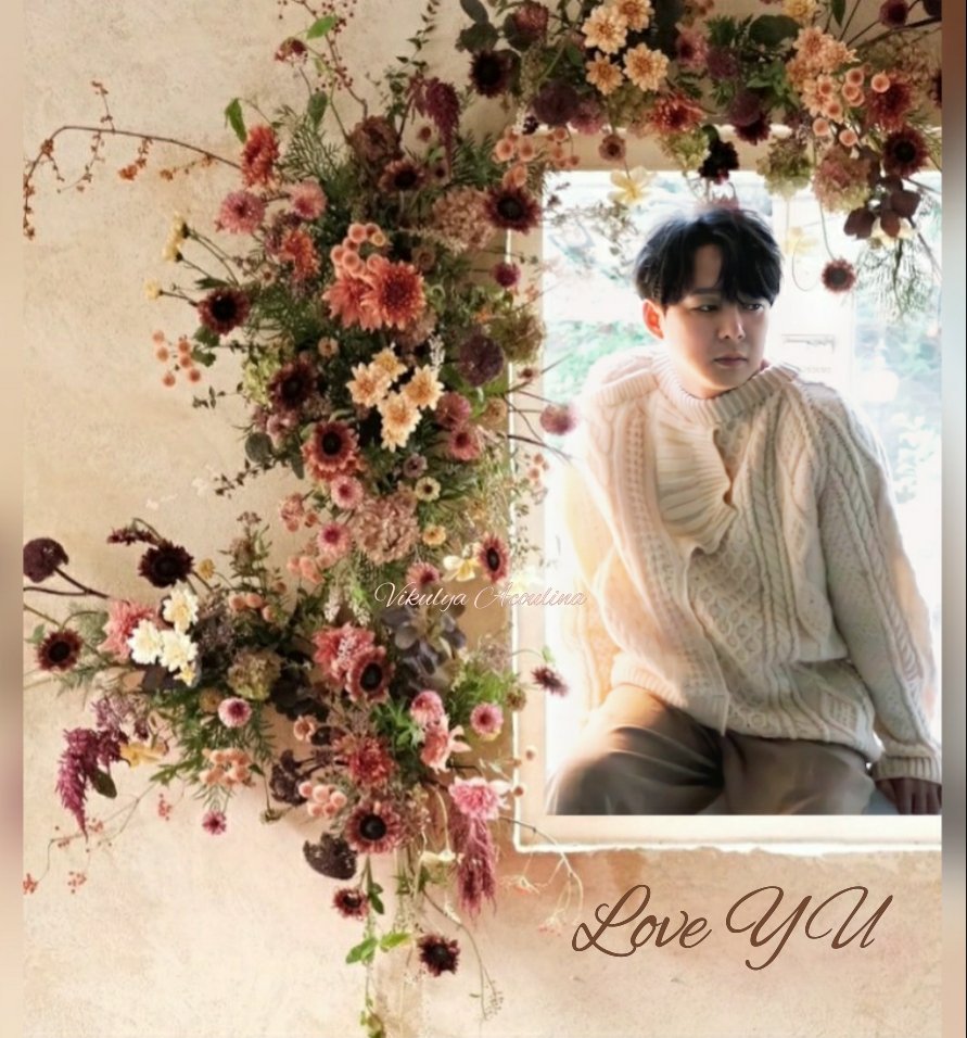 acoulina's tweet photo. Autumn isn't just a season,
It's a state of soul,  a feeling...
When your heart is singing a bit sad but  beautiful song... love you...
#Yuchun https://t.co/RENVQ2gHY6