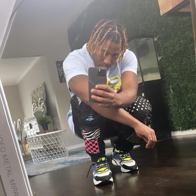 This Ain&rsquo;t Witcha Want Lil Dawg This Shit Bad For Ya 🥶 https://t.co/3bvrEZH3jb