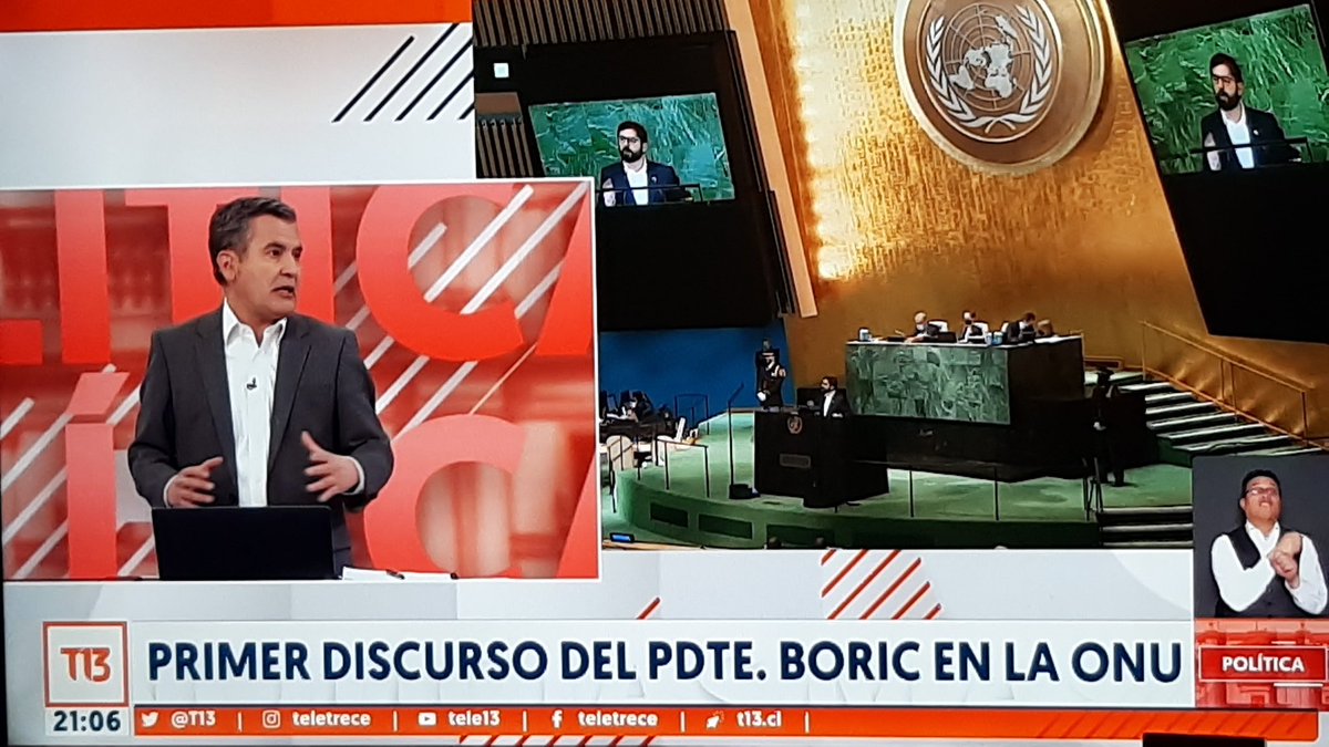 imagenesymas01's tweet photo. Gabriel Boric: Sebastian Piñera dijo hace poco "Otra cosa es con guitarra" y con esa frase me quedo. #ONUmiente #BoricEnPicada #LuciaDammertNarcoTerroristSpy #BoricVerguenzaInternacional @sebastianpinera @gabrielboric https://t.co/J2iFYlfzlB