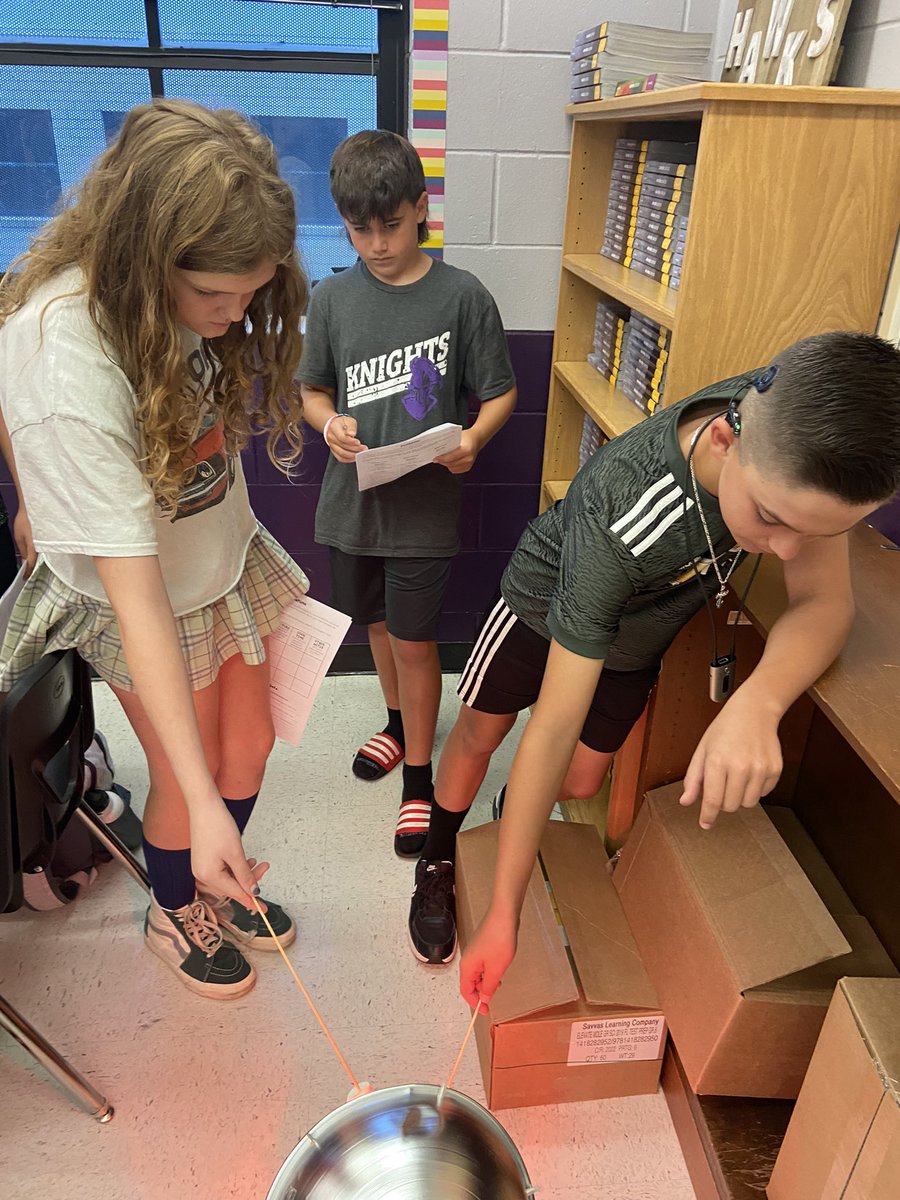 HawksNhawks4's tweet photo. Heat Transfer Lab! What is the most efficient way to roast a marshmallow using conduction, convection, or radiation? Period 1 @RRMSRoyalKnight #WeAreRoyal https://t.co/syKoIl9hoY