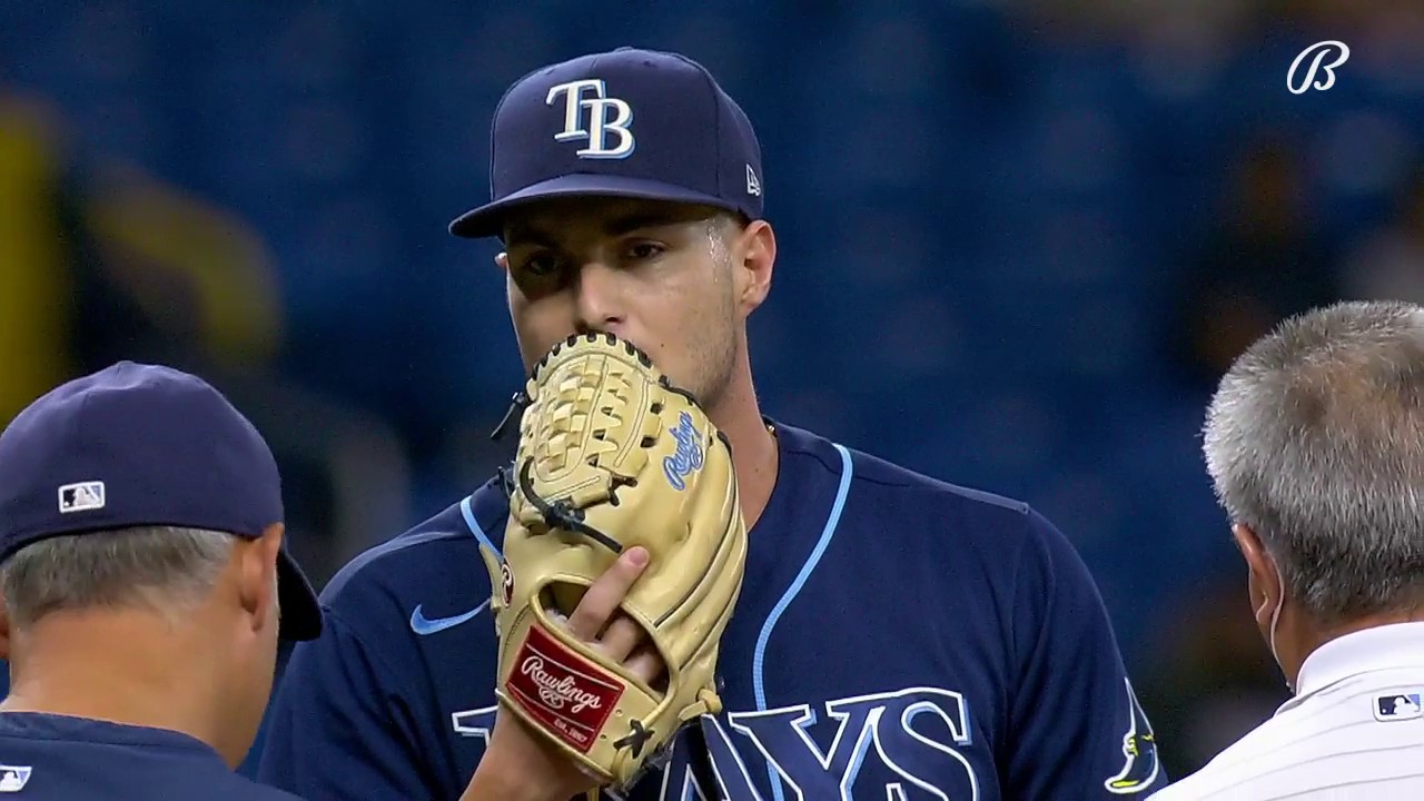 [情報] Shane McClanahan 因左肩不適退場