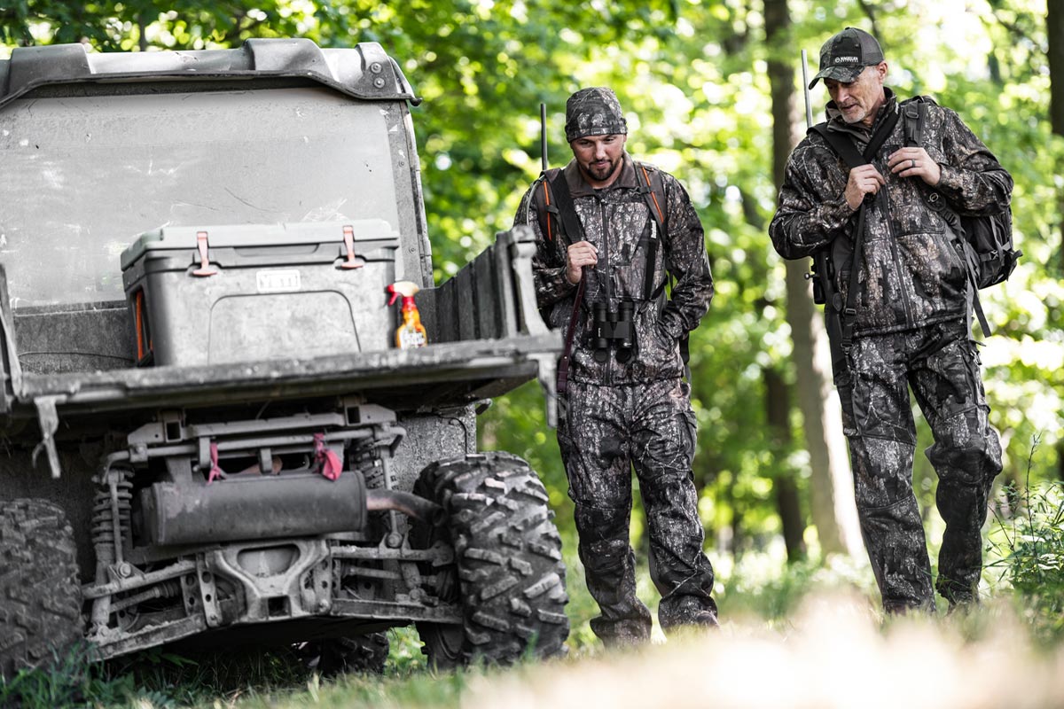 SPORTSMANchnl's tweet photo. Who else is enjoying an early hunt with dad? Get your last minute supplies and processing tools at @Academy. See a few favorites for the DIY guys -- now at https://t.co/EMGFOiFjjo.

#DeerSeason #DeerHunt #DeerProcessing #Venison #Hunting https://t.co/bBfFjTV73y