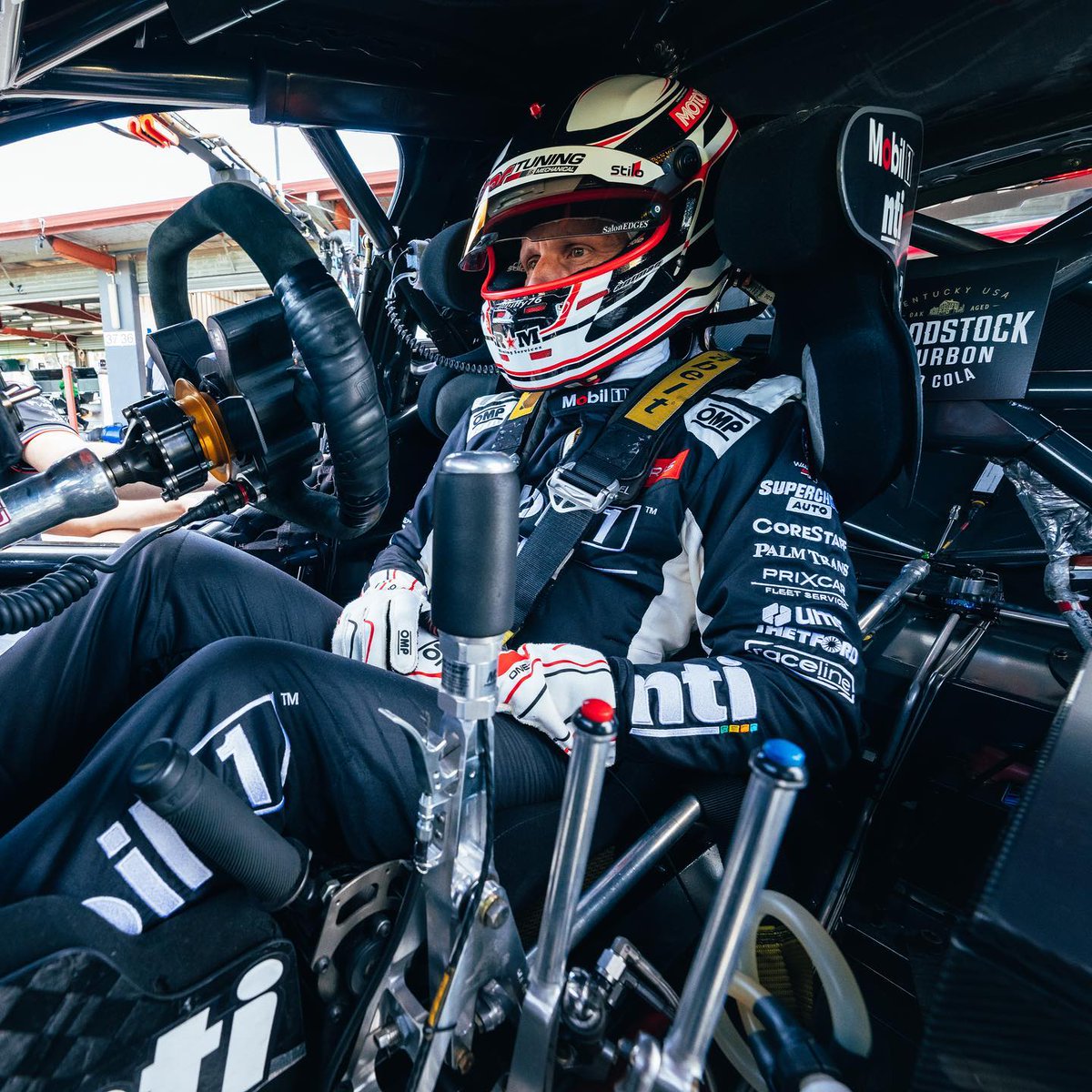 Solid day of work done yesterday at Winton ahead of the Bathurst 1000 next month. 

Can Chaz go back-to-back?

📸 <a href="/FollowWAU/">Walkinshaw Andretti United</a> 

#WalkAndUnite