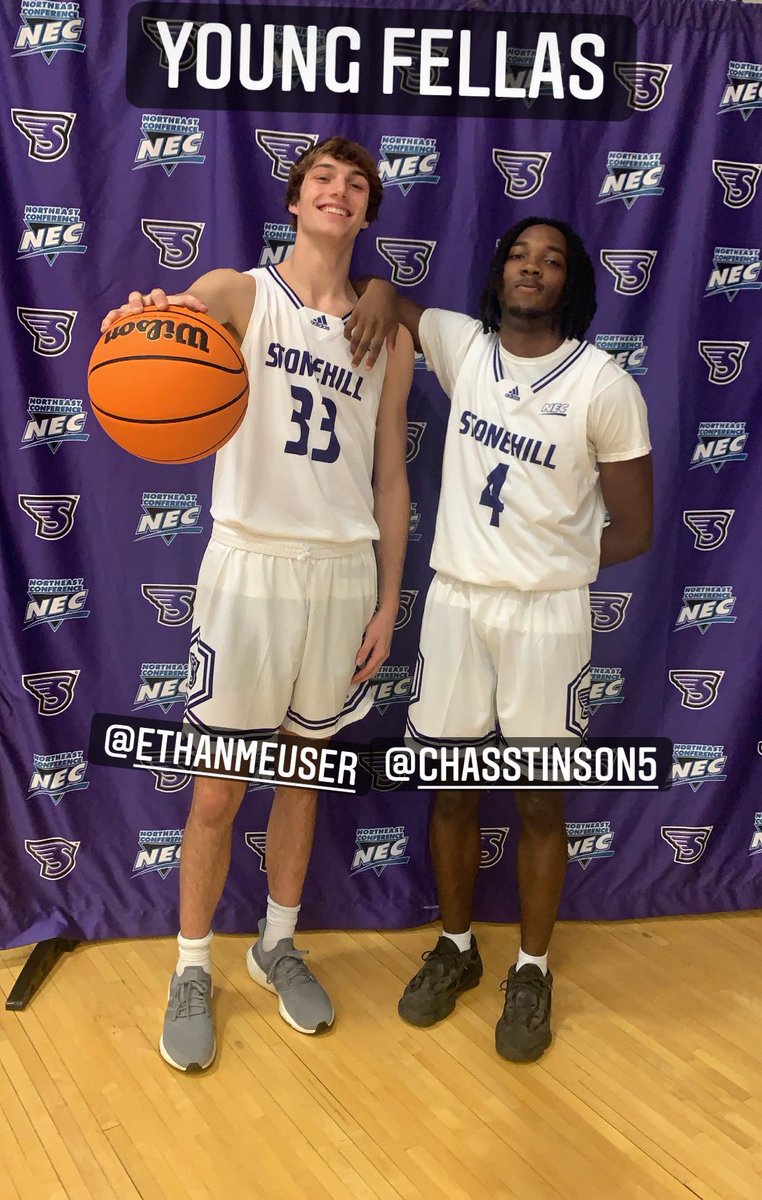 StonehillMBB's tweet photo. Some familiar faces + some new ones Let’s Work 😤 #GoHill https://t.co/zyPeZeK4RL
