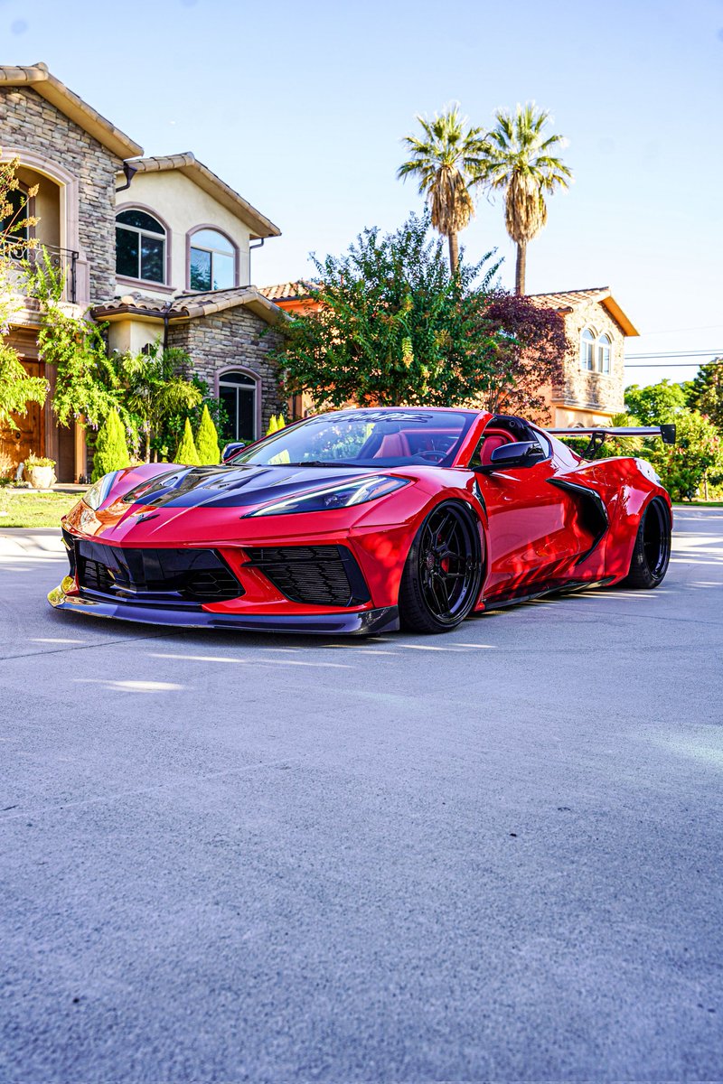 albert_mpe's tweet photo. Widebody C8 Corvette 

#Widebody #c8 #streethunters #tjhunt #rohanawheels #Chevy https://t.co/yY8ISjI5k0