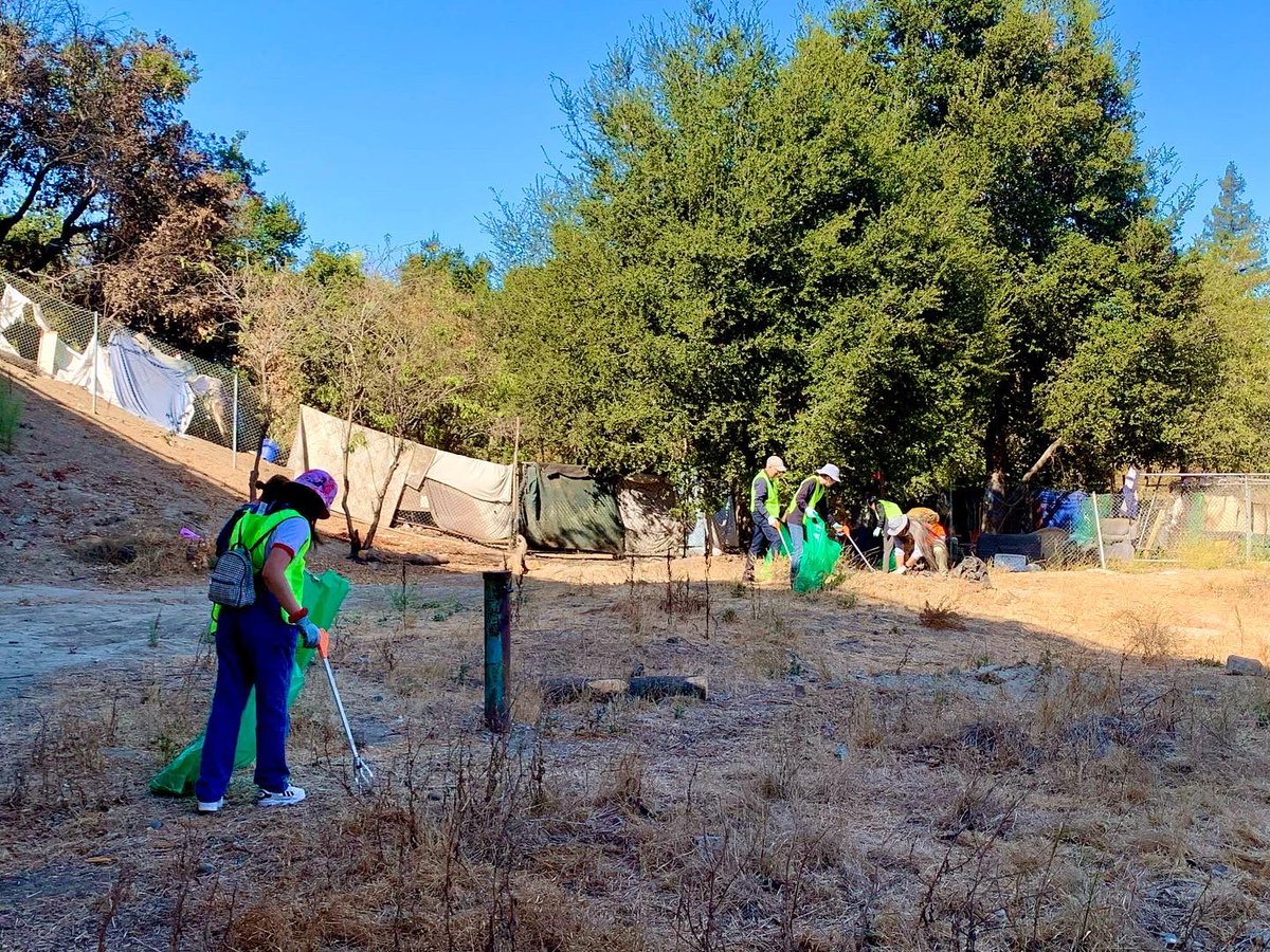 cucsjsu's tweet photo. Coastal Cleanup Day was last Saturday and we were delighted to see such a great turn out!
Thank you to all the incredible volunteers who joined us!
In partnership with Keep Coyote Creek Beautiful @coyotecreeksj
#EngageLearnBuild #CoyoteCreek #CoastalCleanupDay https://t.co/XUis4kQ5UI