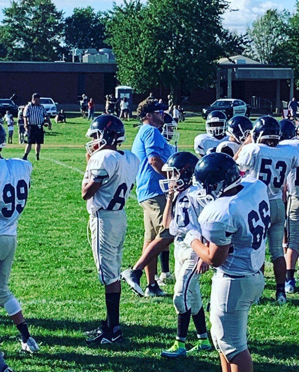 CoachRice4Life's tweet photo. From 7th grade as a player, to my first 7th and 8th grade game as a coach today💪🏽 24-0 shutout to start the year🏈 Still working on the full-time position but I picked up yet another coaching gig for NP. Hopefully another coming this winter😉Stay Tuned… https://t.co/4UwbxphDRB