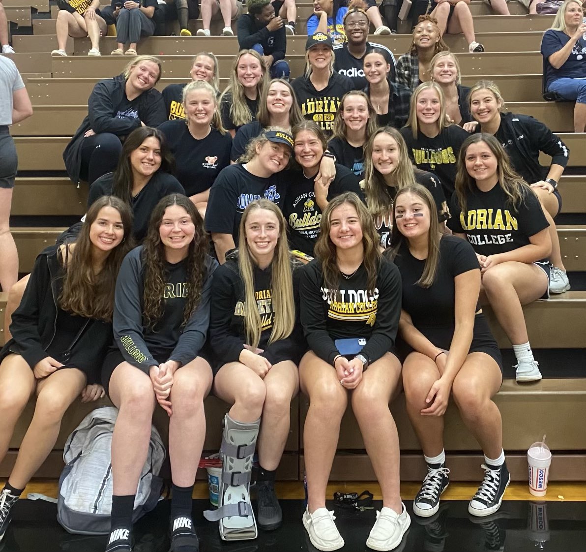 acwb_basketball's tweet photo. Cheering on volleyball tonight #GDTBAB https://t.co/dg3TTGX3xe
