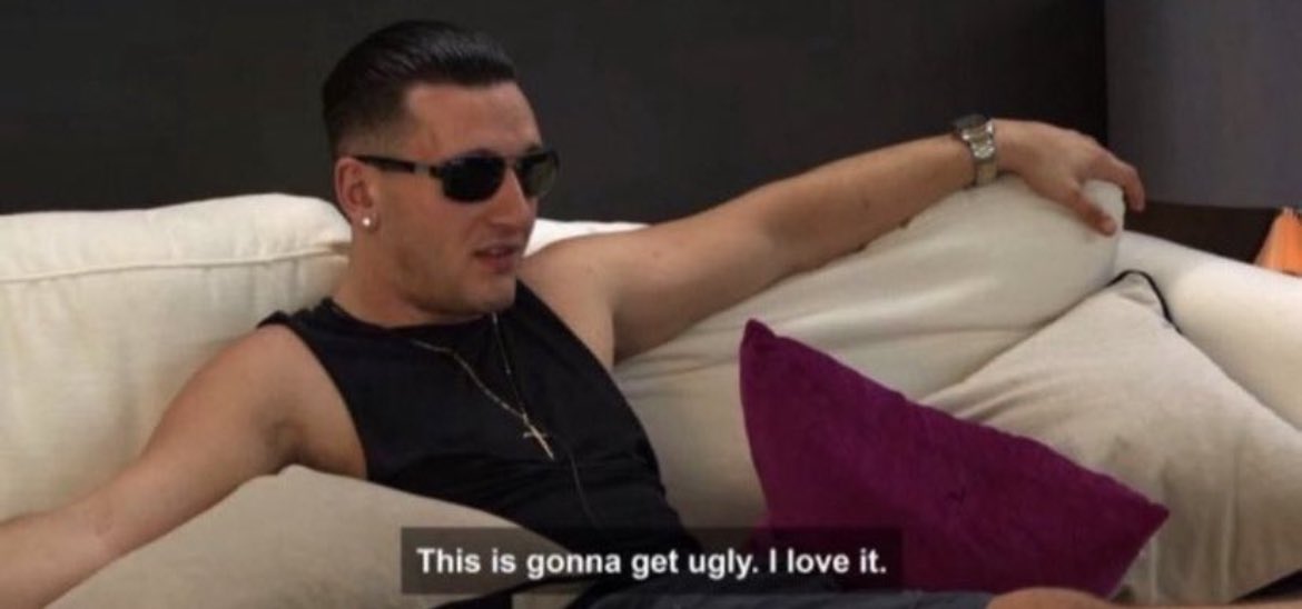 The proposals happening 25 minutes in #bachelorette #TheBachelorette