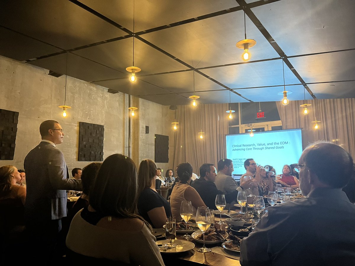 Having an awesome educational dinner here in Nashville and now presenting on Clinical Trials and the Impact on VBC is <a href="/DavidRSpigel/">David R. Spigel, MD, FASCO</a>