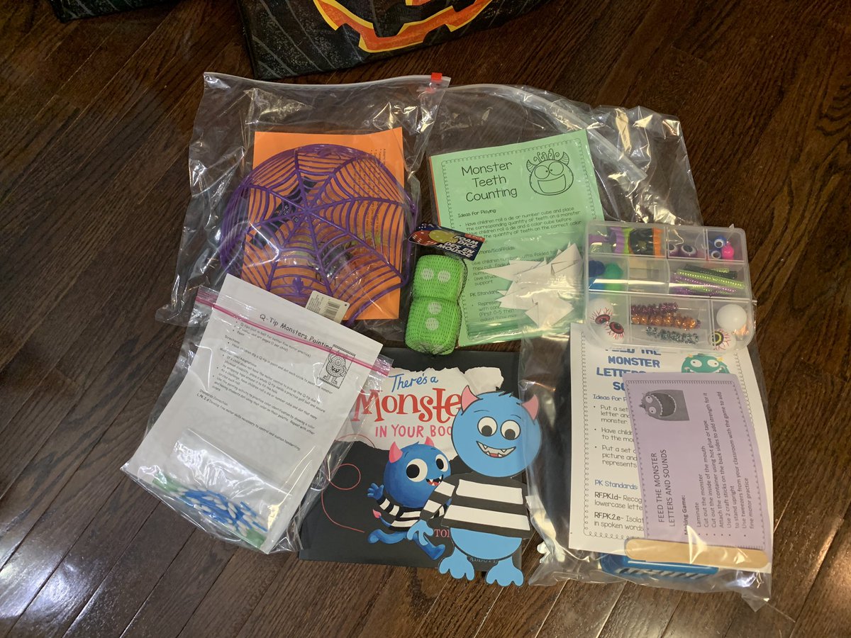 KJohnsonECSE's tweet photo. Thanks @ashley_allan13 for helping prep materials for the special education PreK classrooms.  I love our October bags! Thanks @CCPS_Headstart for providing the books. #calvertshines #leading2learn https://t.co/9UeiD99flX