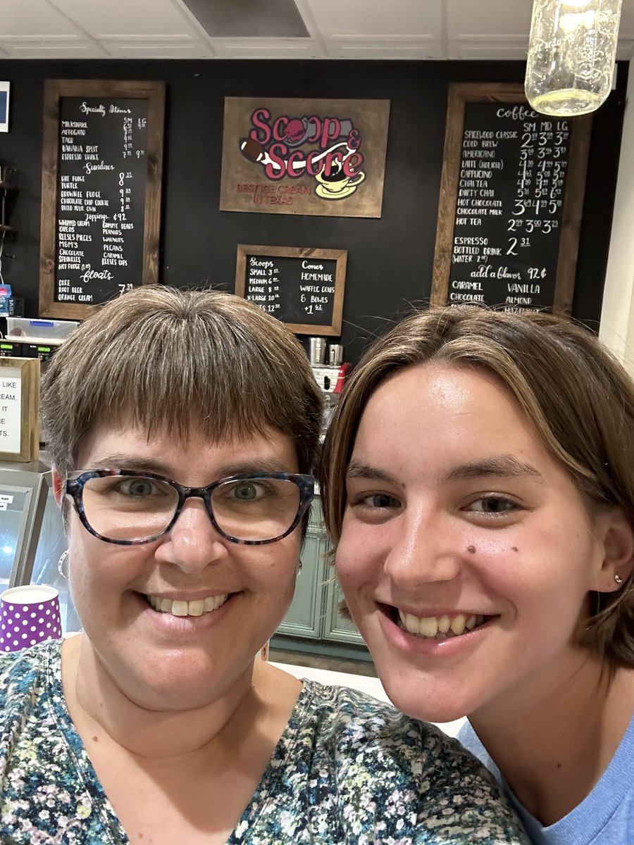 Cox_Comets tweet media