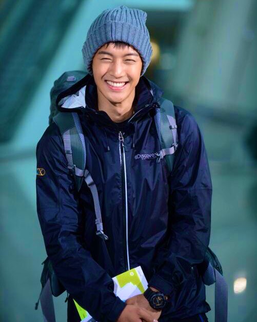 AlondraKhj's tweet photo. Sus ojitos ♡ y su sonrisa -`ღ´-
@khj_heneciatwt 
#KimHyunJoong https://t.co/kt9cQZMaCM