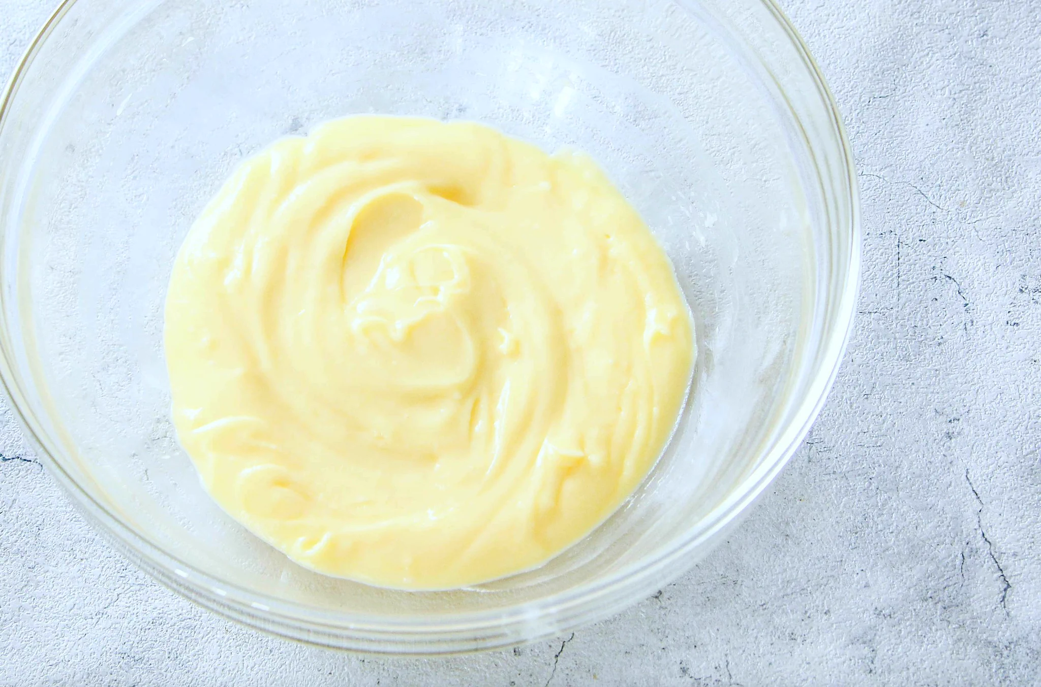 ダマになる心配もなし！電子レンジでいつでも簡単に作れる『濃厚カスタード』レシピ