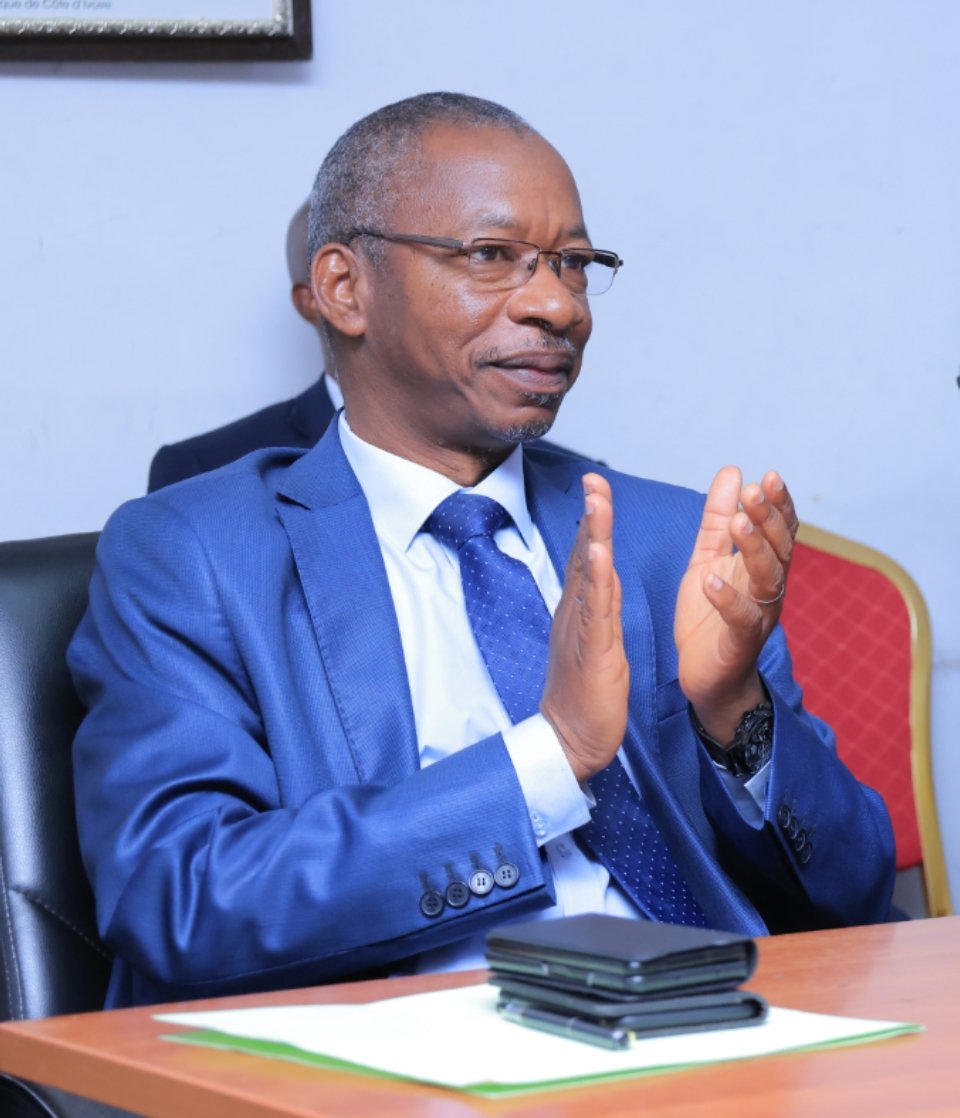 J'ai pris part aux côtés du <a href="/GKAFANA/">G K KAFANA</a> à la remise de trophées aux vainqueurs de la 9ème Édition du Tournoi Dominique Ouattara, lors d’une cérémonie organisée  à la Mairie Centrale Selmer ce mardi 20 sept22.