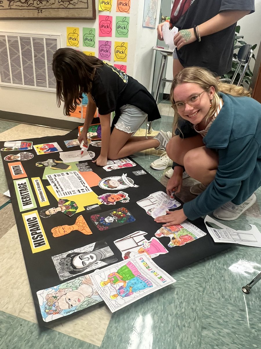 BluemelSeno's tweet photo. Our first Spanish Club meeting was a success, 34 kids! We learned about #HispanicHeritageMonth &amp; famous Hispanics such as #FridaKahlo The kids enjoyed making this collage of Frida. @SraWhyman @FoxMiddleSchool @BluemelSeno #spanish https://t.co/21VpFrWei9