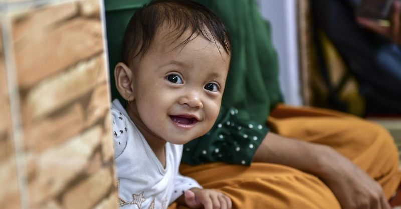 UNICEF's tweet photo. Three ways UNICEF is tackling child hunger and malnutrition.