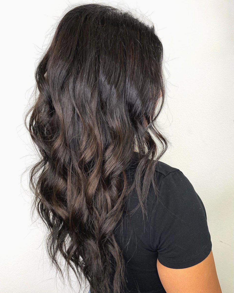 PMTSTemecula's tweet image. Definitely ready for fall after this amazing transformation🍂🖤

Created by @hair_by_zoeyy
.
.
.
#brunette #deepbrown #hairtransformation #beachcurls #fallhair #pmtstemecula