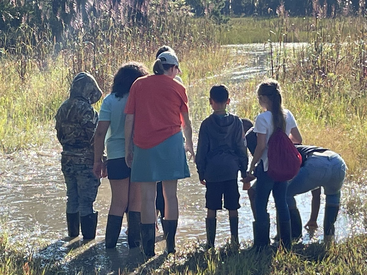 CherryvalePrin1's tweet photo. Day two of Camp Leopold for Cherryvale’s 4th graders…canoeing and exploring the wetlands! Excited about the campfire and S’mores tonight! #FunStuff #OnceInALifetime @CherryvaleElem @DrWrightSupt @SumterSCSchools @RPhillipsSTEM @DrShirleyGamble https://t.co/56syXLIJXB
