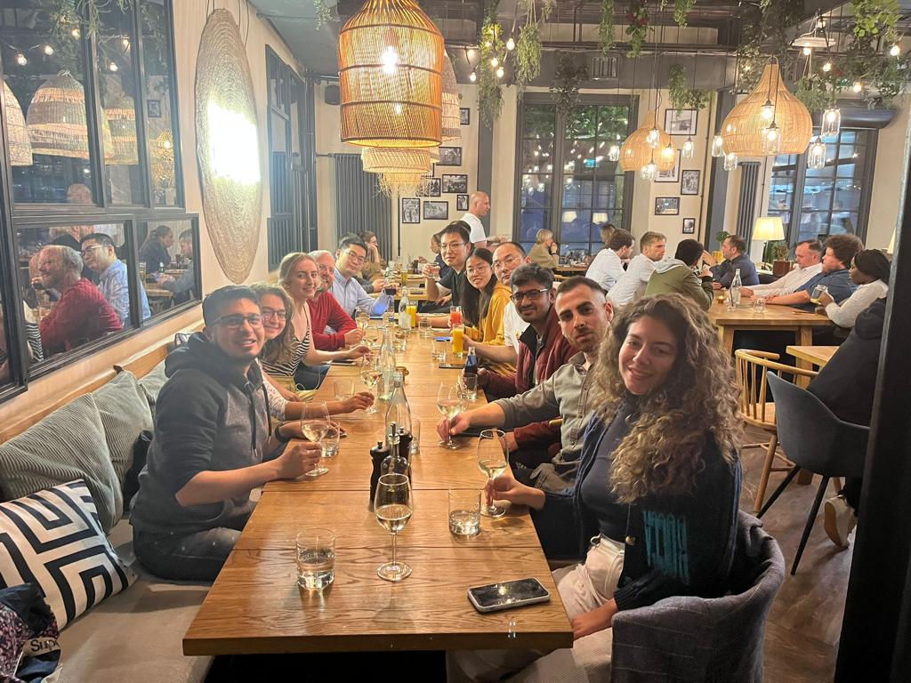 Briscoelab_qmul's tweet photo. So, #EMRSfall has been a fantastic opportunity to see some amazing science, talk and discuss ideas and meet collaborators. But for me, the best thing is that it has been the first opportunity since before covid to take the whole group to a conference, and celebrate together... https://t.co/fY3TDH6Tk7