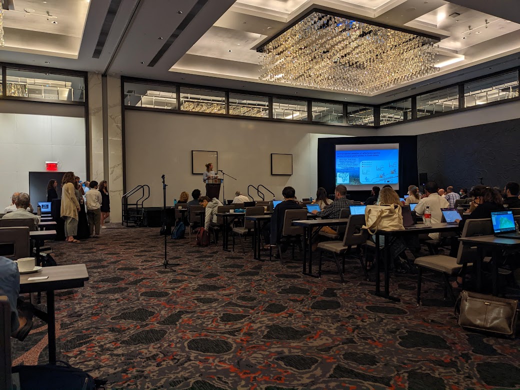 BzGEO's tweet photo. What's next at the 17th #NASABEF team meeting? π€ Fascinating + informative 3-minute speed talks from @NASAEarth and Space Science and Technology (FINESST) program awardees. π§
https://t.co/LlGJ3pVvH7 https://t.co/7ncz0NDFPb