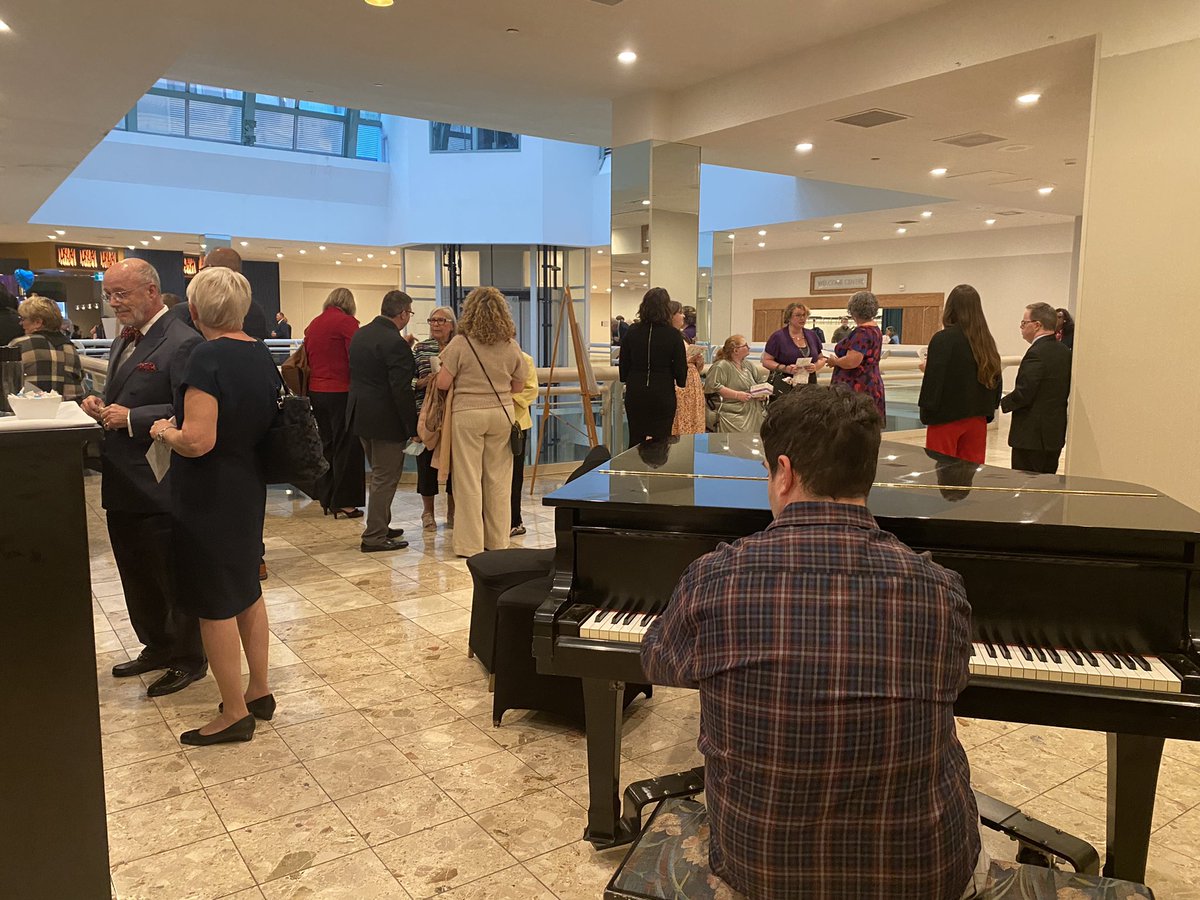 larchesj's tweet photo. Doors are open! Our resident pianist, Patrick, serenading guests upon entry.
#BuildingCommunityLSJ
#LarcheSaintJohn
#buildingcommunity https://t.co/6sIYe5H3If