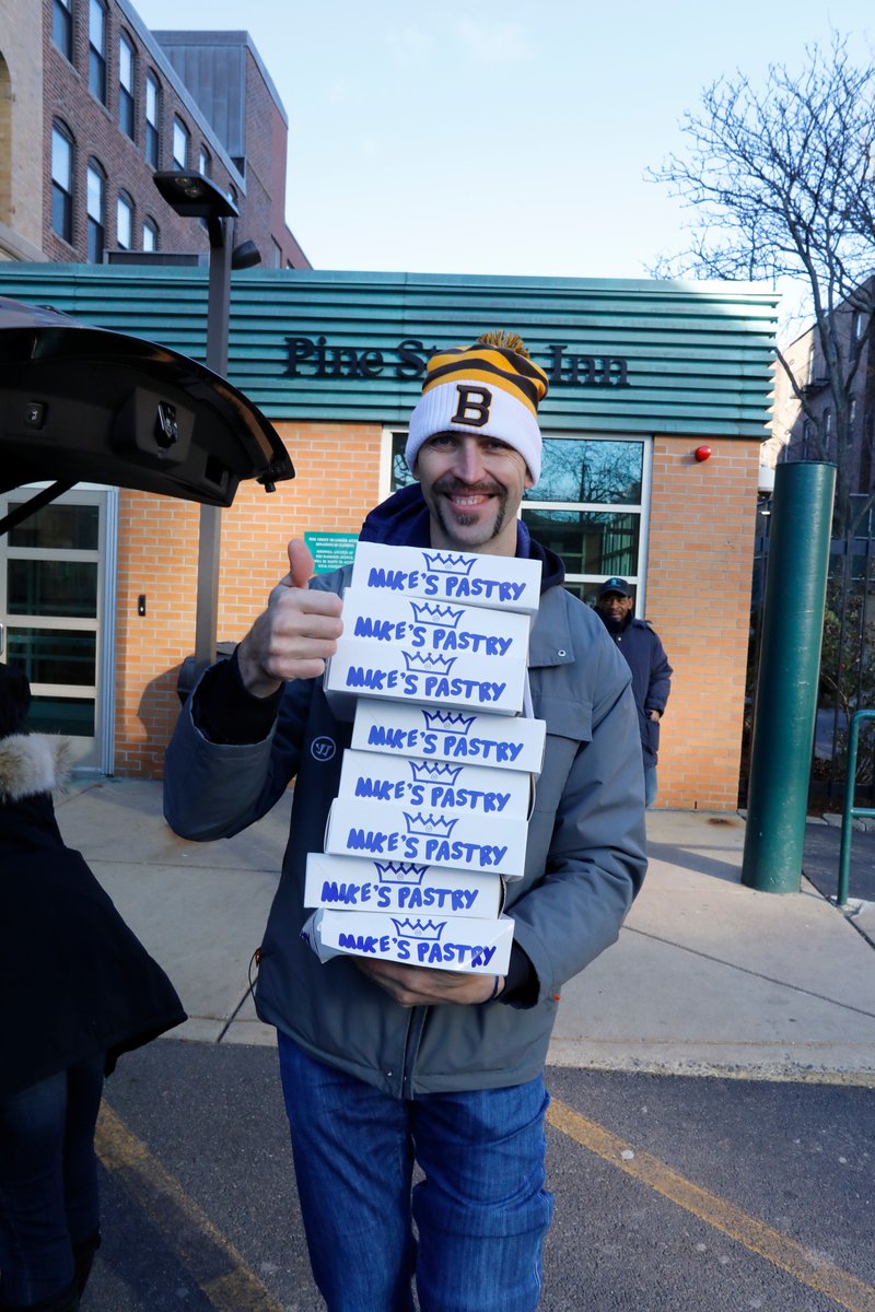 PineStreetInn's tweet photo. Congratulations to Zdeno Chara for an outstanding career and thank you for all you did for the Pine Street Inn community during your time with the @NHLBruins! https://t.co/iqYilnQuKp