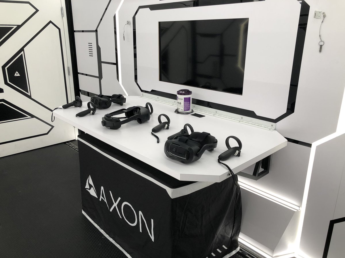 OxfordPolice's tweet photo. We really appreciate @axon_enterprise for coming to Oxford yesterday and demonstrating all of the latest and greatest gear and technology for law enforcement officers in the North MS area! https://t.co/xrYebR3Le3