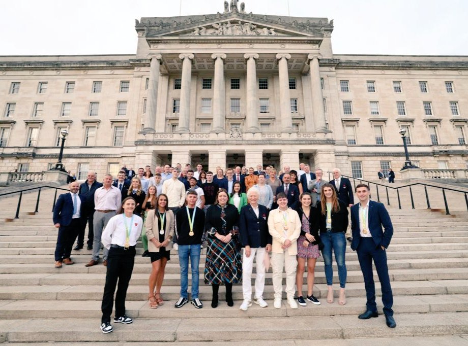 Thanks to @DeirdreHargey for a great evening at Stormont to celebrate the Northern Ireland team's success at the Commonwealth Games. @AthleticsNI @MaryPetersTrust @gllsf