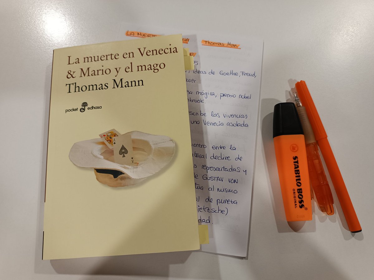 Lucia_Carrere's tweet photo. Hoy en el #ClubdeLectura de la #BPIvandeVargas hemos leído y comentado #LaMuerteenVenecia de #ThomasMan 📚📖
@LibrosCMadrid @bpmmadrid https://t.co/2PGFiAbJEL