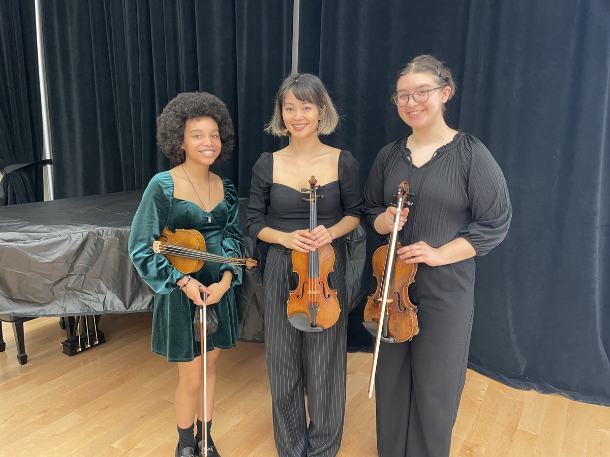 Virginia Symphony (@vasymphony) on Twitter photo <a href="/SimonePorterVln/">Simone Porter</a> led an insightful and engaging masterclass at <a href="/TheGovSchl/">GSA</a> today as part of the VSO's education program.  
Hear this incredible violinist, Simone Porter, in concert with the VSO this weekend! 
Get your tickets now!
virginiasymphony.org/rhythm-and-res⦠<a href="/SimonePorterVln/">Simone Porter</a> led an insightful and engaging masterclass at <a href="/TheGovSchl/">GSA</a> today as part of the VSO's education program.  
Hear this incredible violinist, Simone Porter, in concert with the VSO this weekend! 
Get your tickets now!
virginiasymphony.org/rhythm-and-resā¦