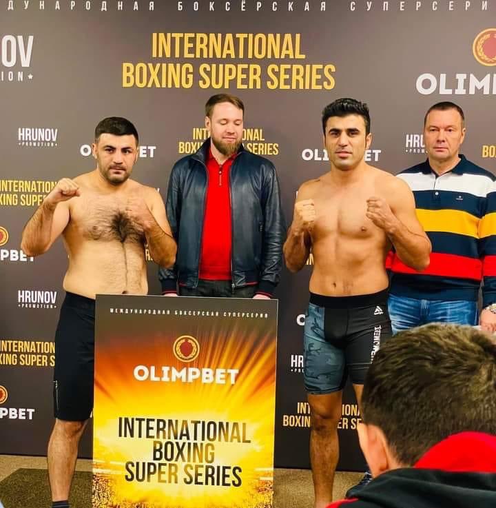 احمد ولي هوتک خپل سیال ته ماتې ورکړه!
د ګران وطن افغانستان نوم یې یو ځل بیا لوړ کړ!