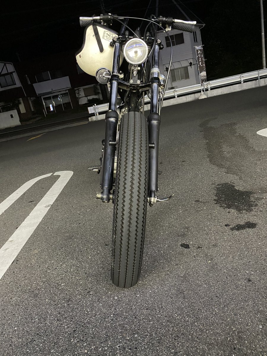 rinto100911's tweet photo. ライザーに変えたらもっとナローになる。 https://t.co/cbMqTejihC