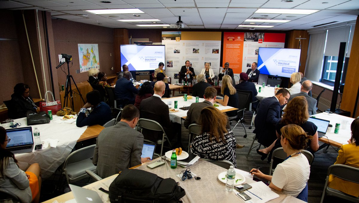 IntDialogue's tweet photo. @IntDialogue was joined by @ASteiner , @FrancisKaifala , @HarjitSajjan, @NajlaElmangoush, @MdShahriarAlam + #peacebuilding partners today, highlighting why the peacebuilding and statebuilding agendas are more relevant than ever in the new &amp; evolving #peaceandsecurity landscape. https://t.co/UvIUdVeDSy