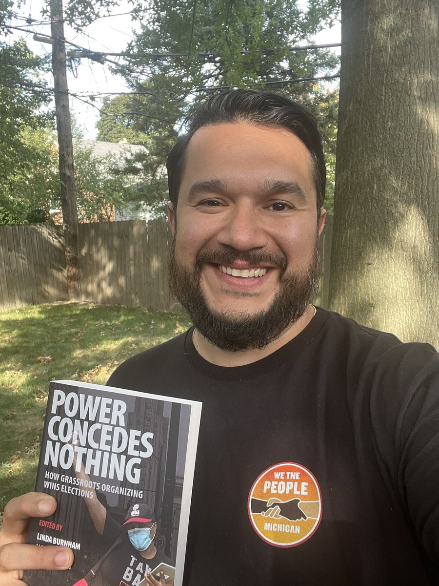 📣 book drop 📣 Power Concedes Nothing officially out today by <a href="/_convergencemag/">Convergence Magazine</a> &amp; <a href="/orbooks/">OR Books</a> 

Co-wrote a chapter w/ <a href="/elihday/">Eli Day</a> about our work w/ @WeThePeople_MI during the fight to protect democracy in 2020 &amp; the lessons we need to carry into the future.

📖: bit.ly/3Lw1U87