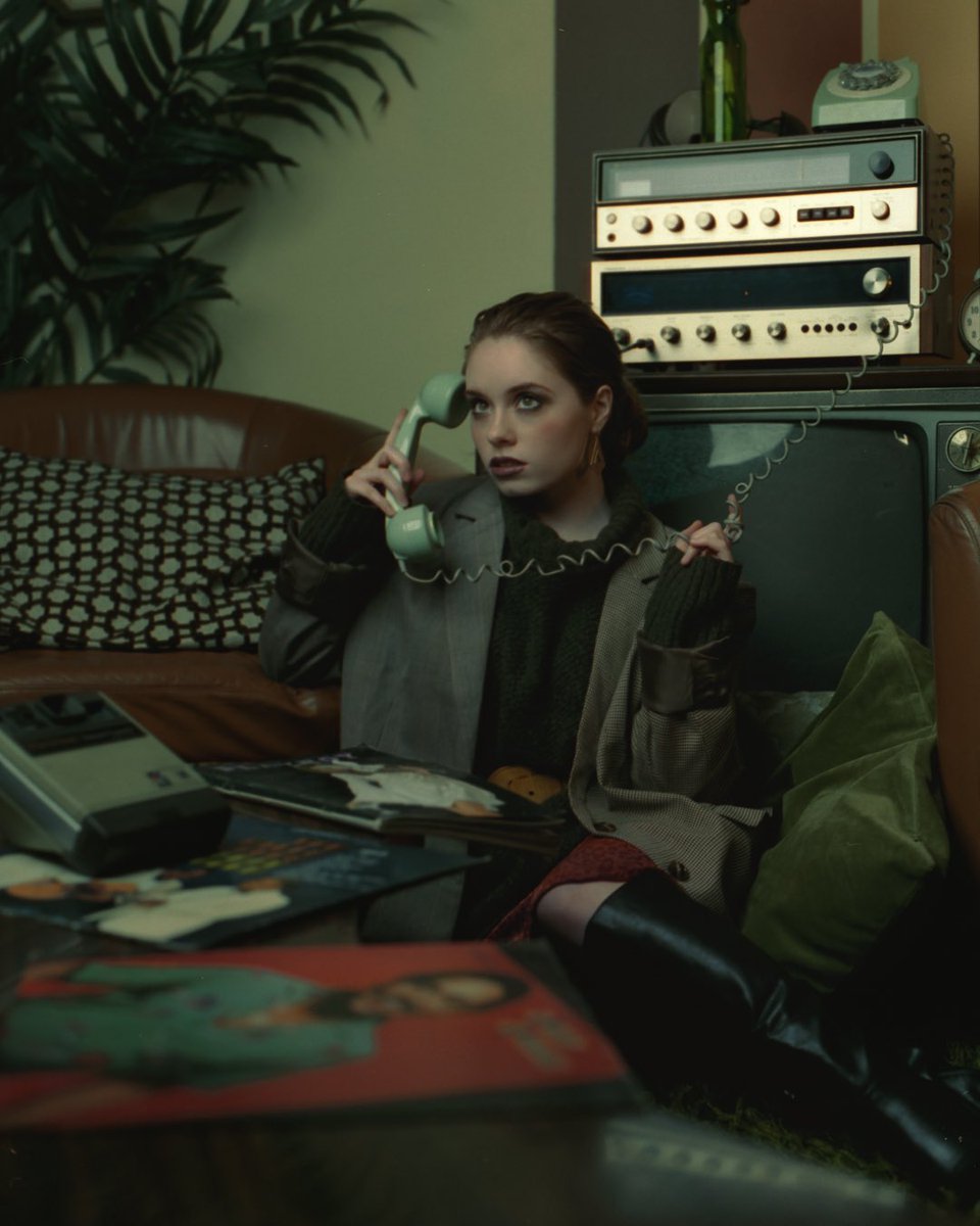 Call on Analog, so I know it’s real.
[ Mamiya645 80mm 1.9, Cinestill800T]
#mediumformat #film #analog