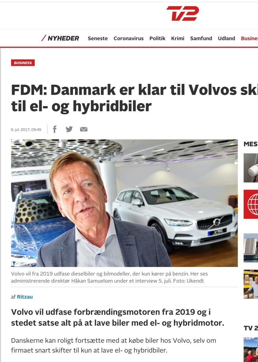 ProfPHansen's tweet photo. Volvo er gode til spin #dkmedier
2017: Volvo udfaser "forbrændingsmotoren fra 2019".
2022: "Volvo stopper salg af fossilbiler i 🇩🇰".

Men hybridbiler er fossilbiler.

Det er Tesla, Stellantis, og VW der sælger elbiler i Europa. https://t.co/myIfrcUeU1