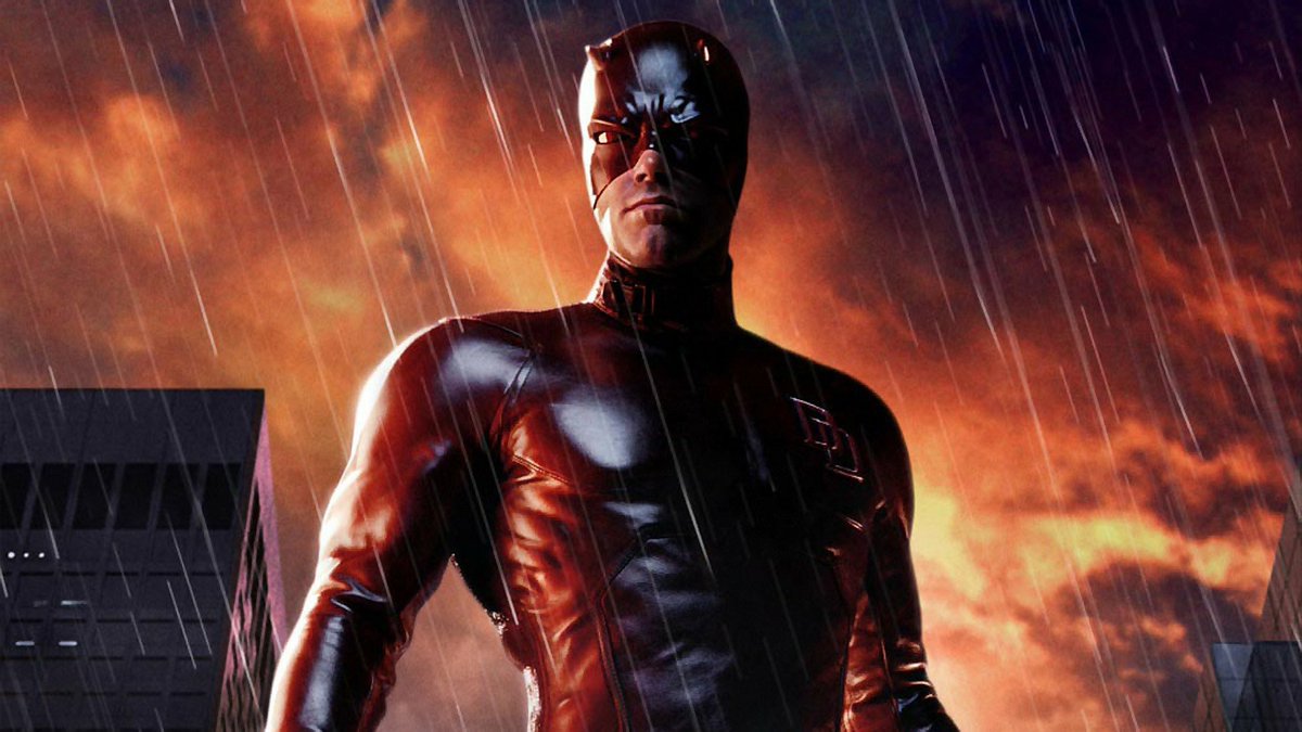 TheHisterico's tweet photo. Daredevil - Director's Cut (2004)

Ya no hacen películas como esta, lo que es bueno, pero también un poco triste ya que las pelis malas de hoy ni para reír sirven. Me lo pasé genial, tanto por Bullseye como por verla en compañía. Feliz cumpleaños @jbrex2099, auténtico #TrueMemer https://t.co/TpuwXrIumQ