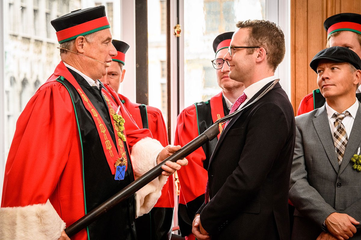 Congratulations are in order for our own Matt Greenwood who was knighted by <a href="/Belgian_Brewers/">Belgian Brewers</a> for his exceptional service for promoting Belgian beers in the United States.  We couldn't be more proud! 📸 © by Knighthood of the Brewers’ Paddle