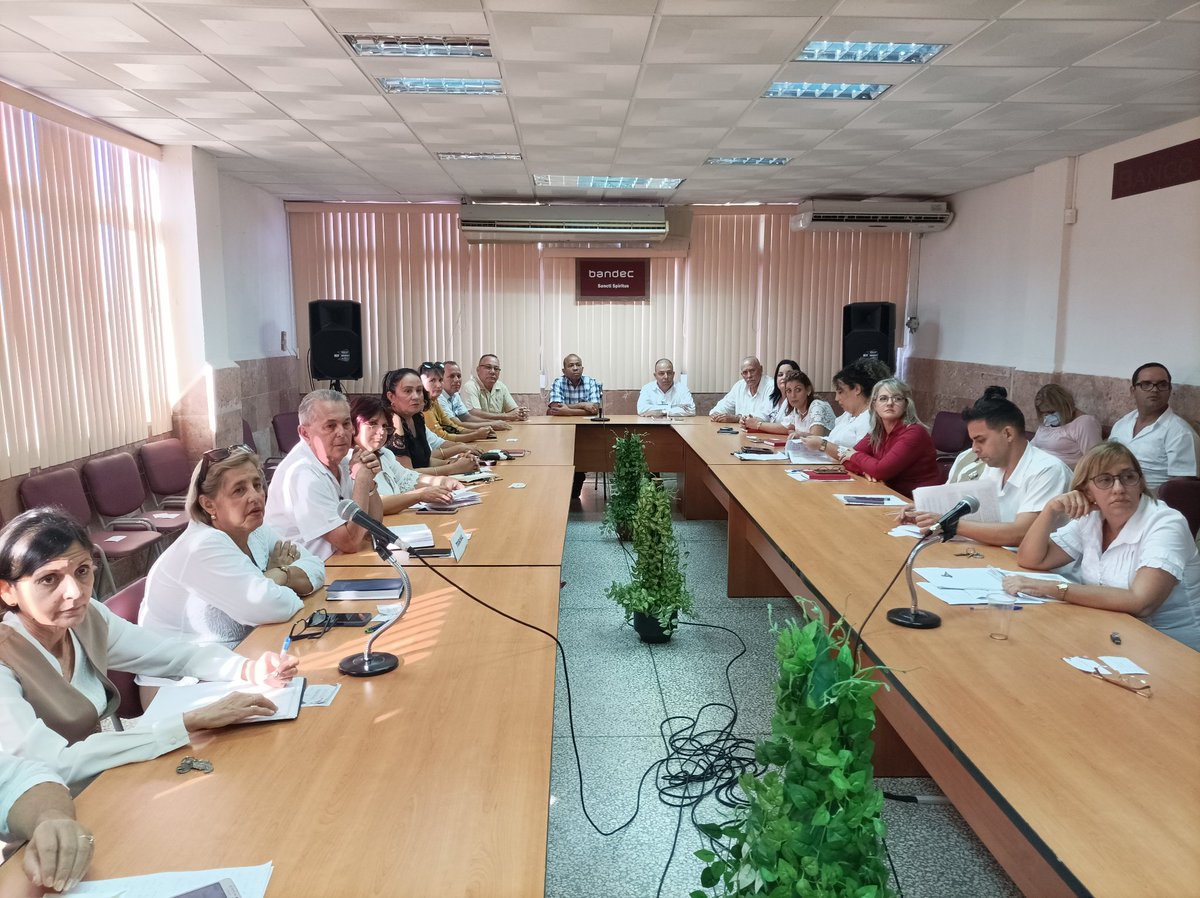 Comienza en la Dirección Provincial de Bandec el IV Evento Científico "Raúl León Torras". En esta oportunidad se expondrán 8 trabajo relacionados con la mejora de la prestación de los servicios.
#25AñosPoniendoCorazón
#BancariosDeCiencia
#BandecSanctiSpirítus