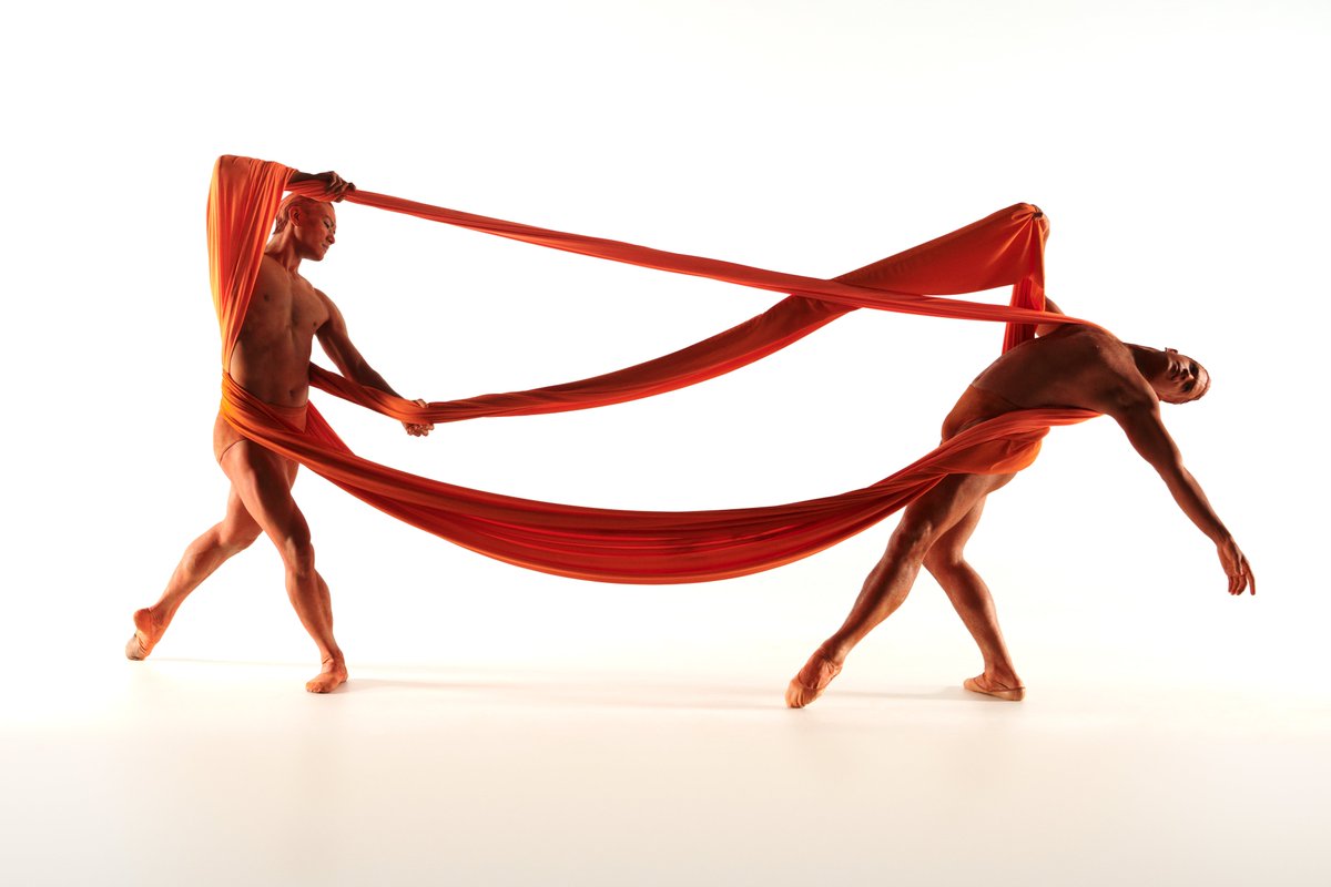 nycballet's tweet photo. The wait is over: 2022-23 performances begin tonight, kicking off the first week by celebrating works from our founding choreographers.

Explore the season at https://t.co/IseHj6p5rg

Photo: #LeaColombo https://t.co/wv7N9pDLP8