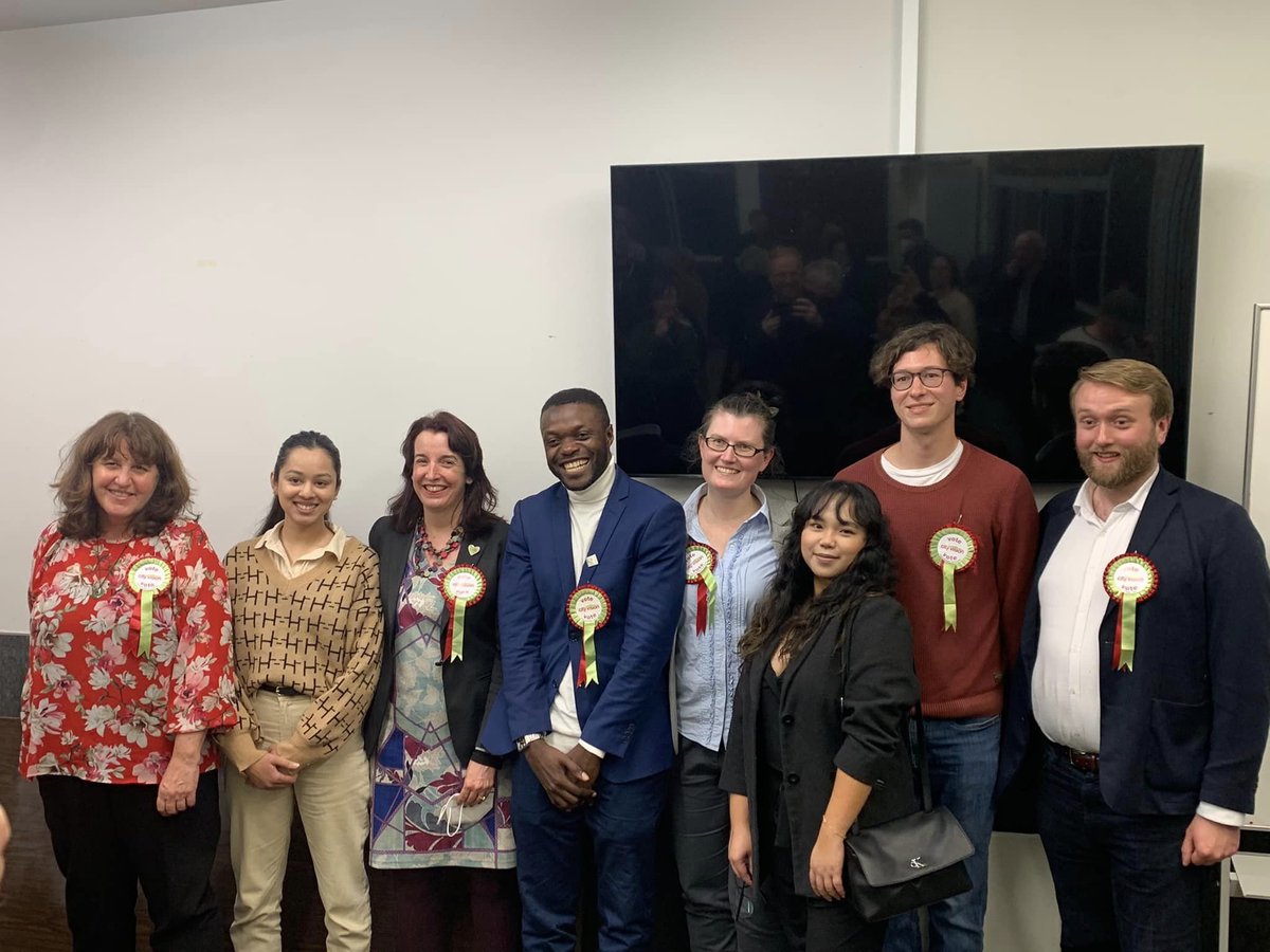 CityVisionNZ's tweet photo. Good people for a great city.

✔️ @RedTsoungatweet, @juliefairey for Albert-Eden-Puketāpapa Ward.
✔️ Margi Watson, @cjr_robertson, Liv Roe, @MaskillJulia for Albert-Eden (Owairaka)
✔️ @benjirfraser, @Chrystal_T_, @NZLukeJohnson, @SWalgampola for Albert-Eden (Maungawhau) https://t.co/qXaAiktWQW